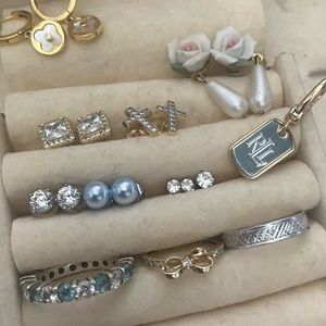 Jewelry collection lot